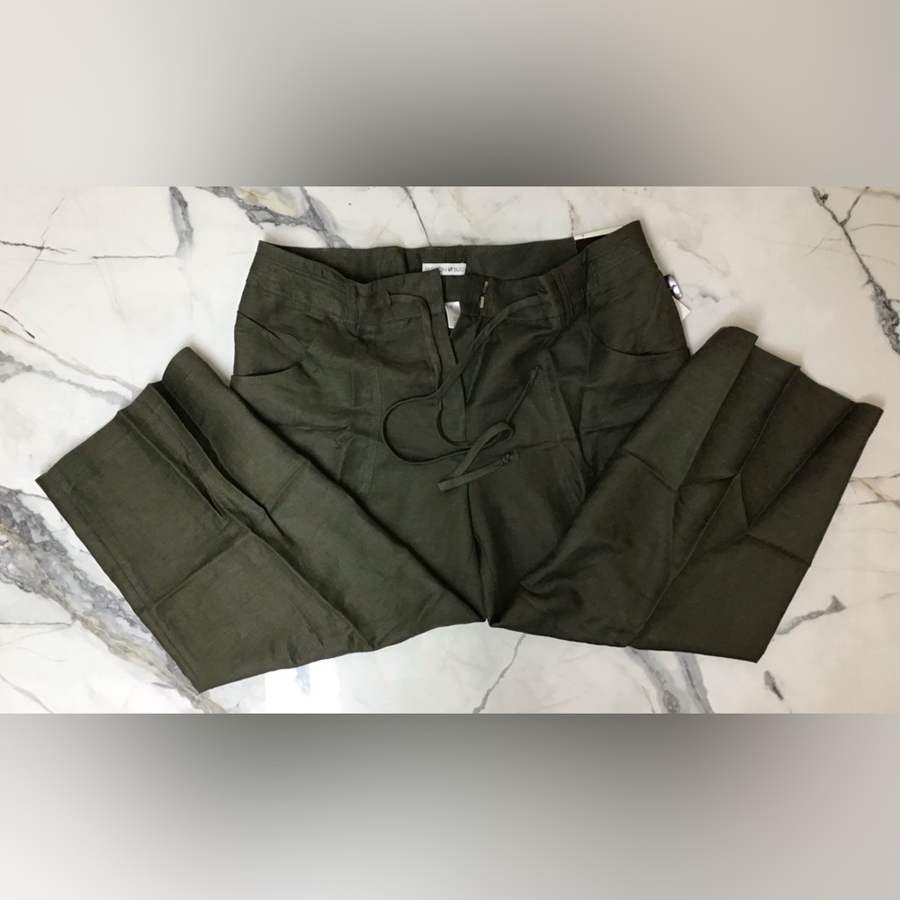 Fashion Bug Capri’s - Size 8